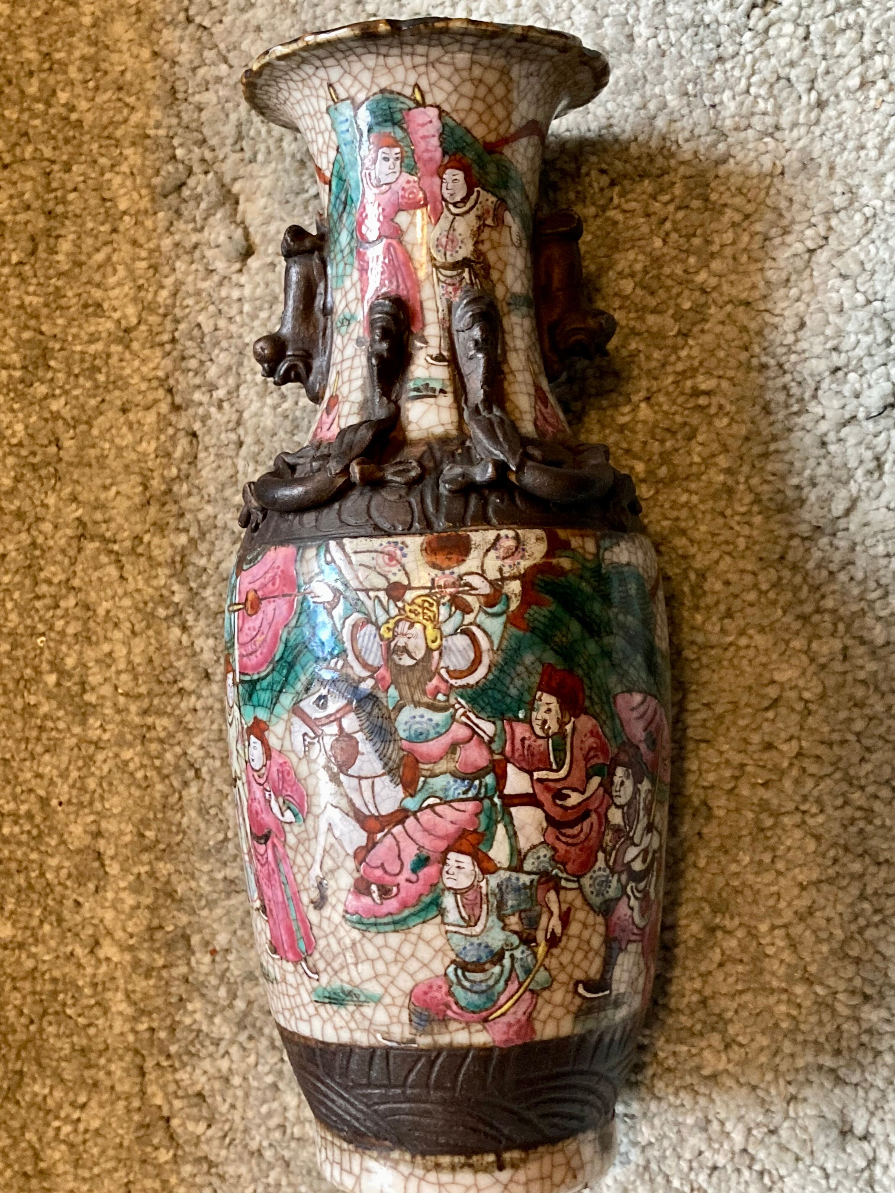 Pair of Nanjing vase signed- excellent condition - beautiful quality