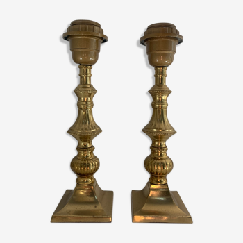 Pair of lamp feet