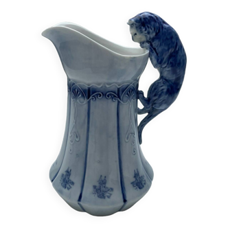 Milk jug cat Delft Holland