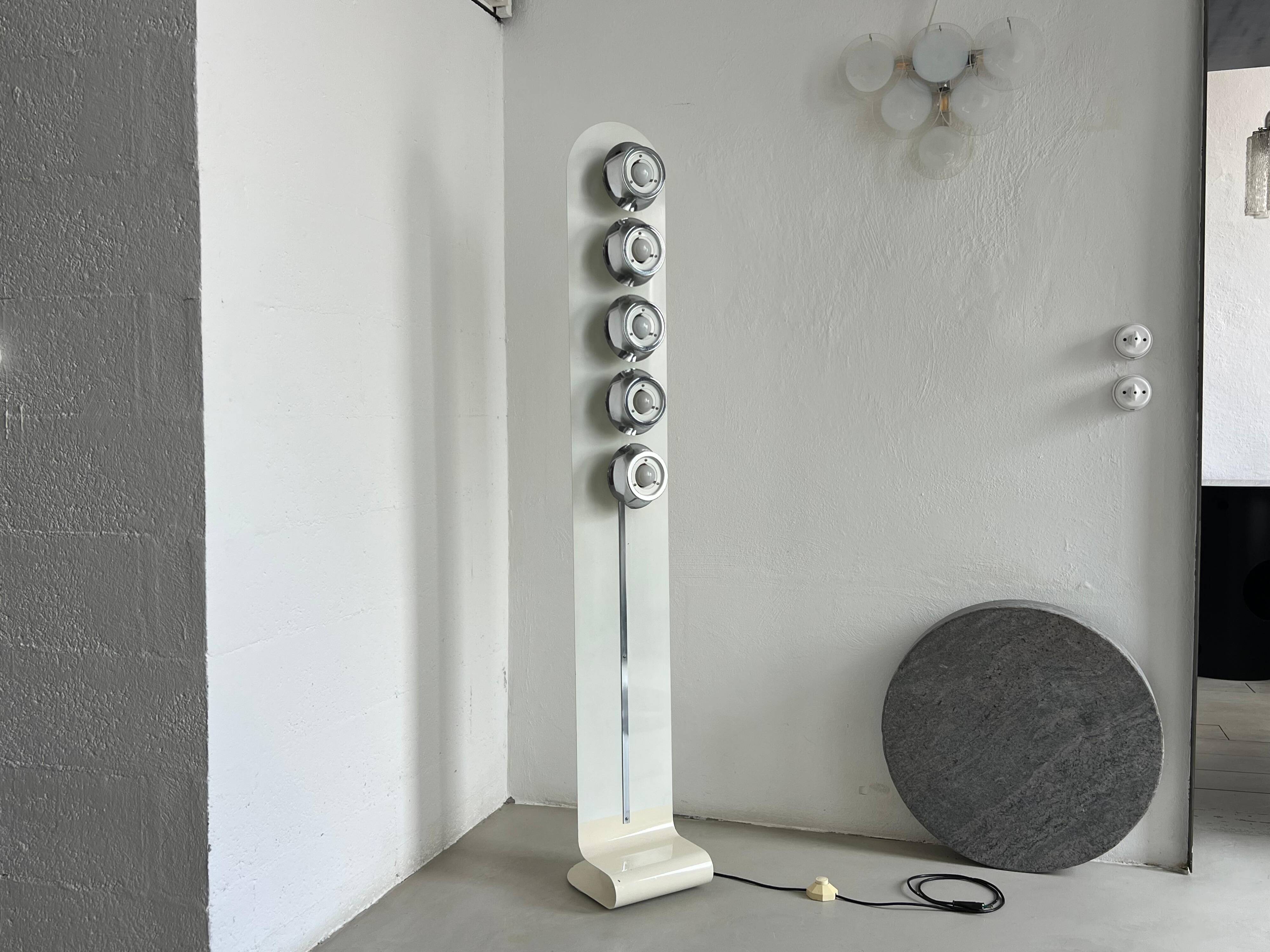 Vintage Italian Chromed Space Age "UfO" Floor Lamp in the Style of Reggiani