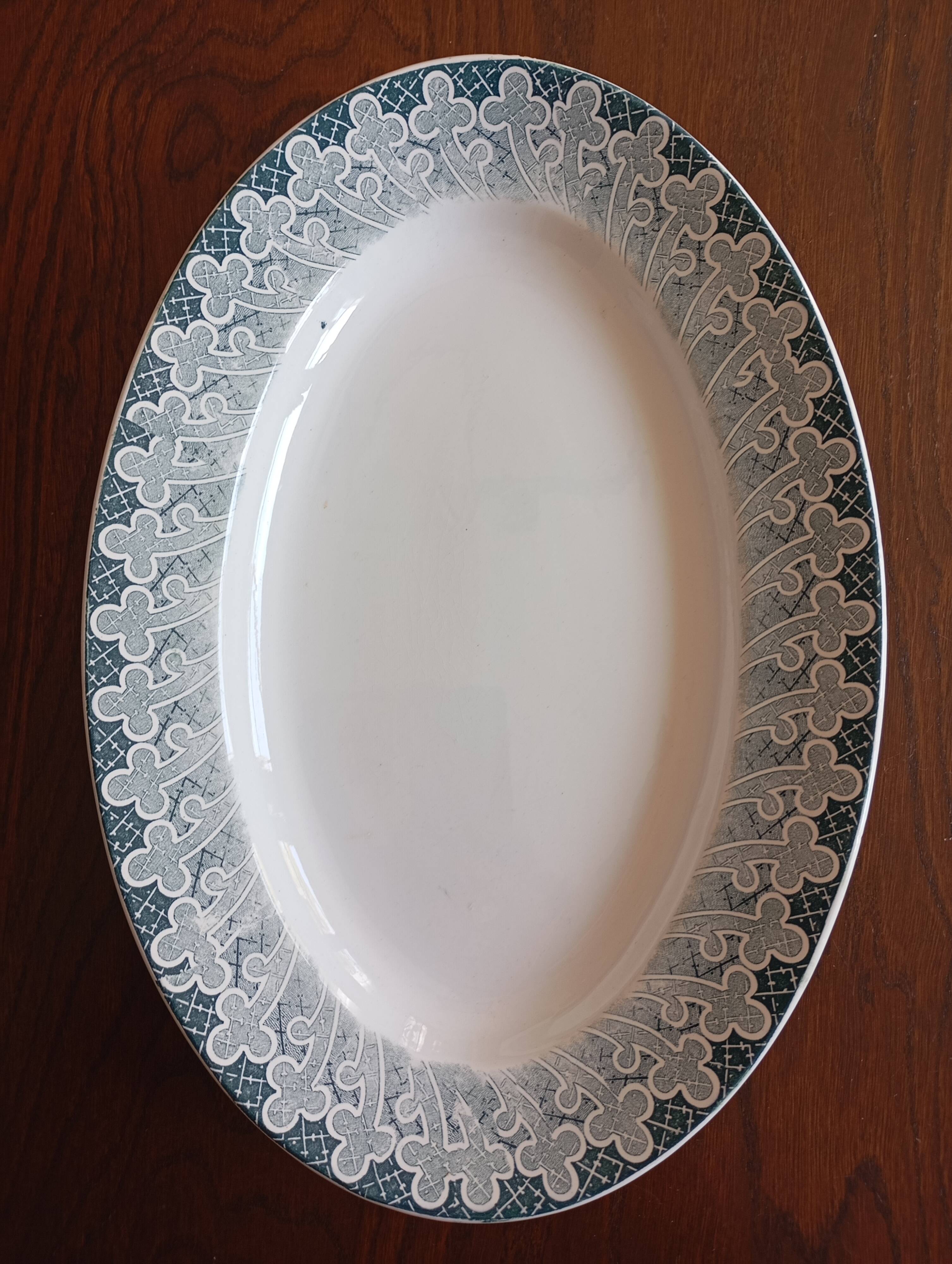 St Amand Hamage "Richelieu" ironstone dish