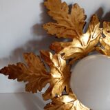 Flower-shaped ceiling lamp