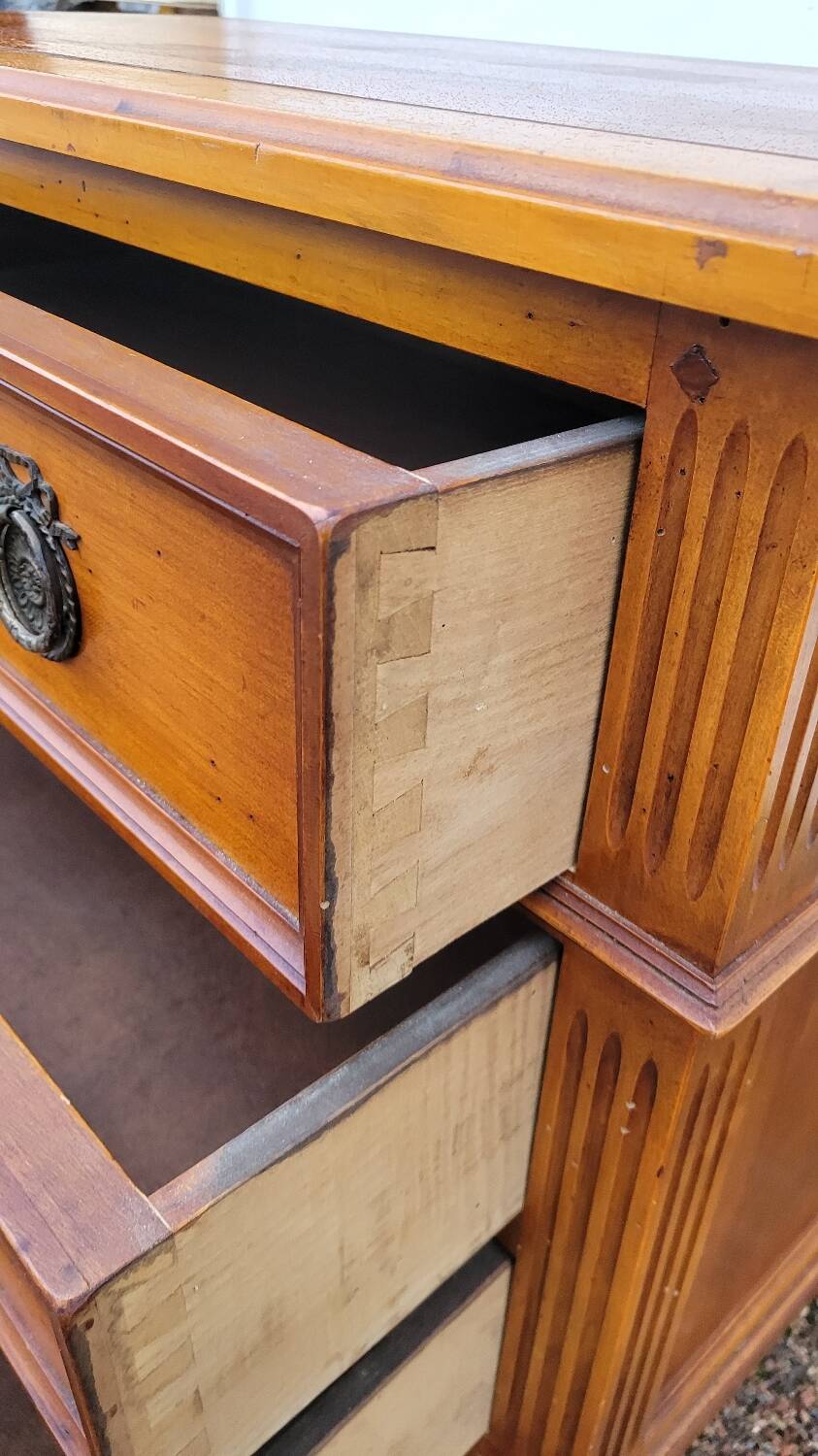 Louis xvi style chest of drawers in cherry wood 3 drawers