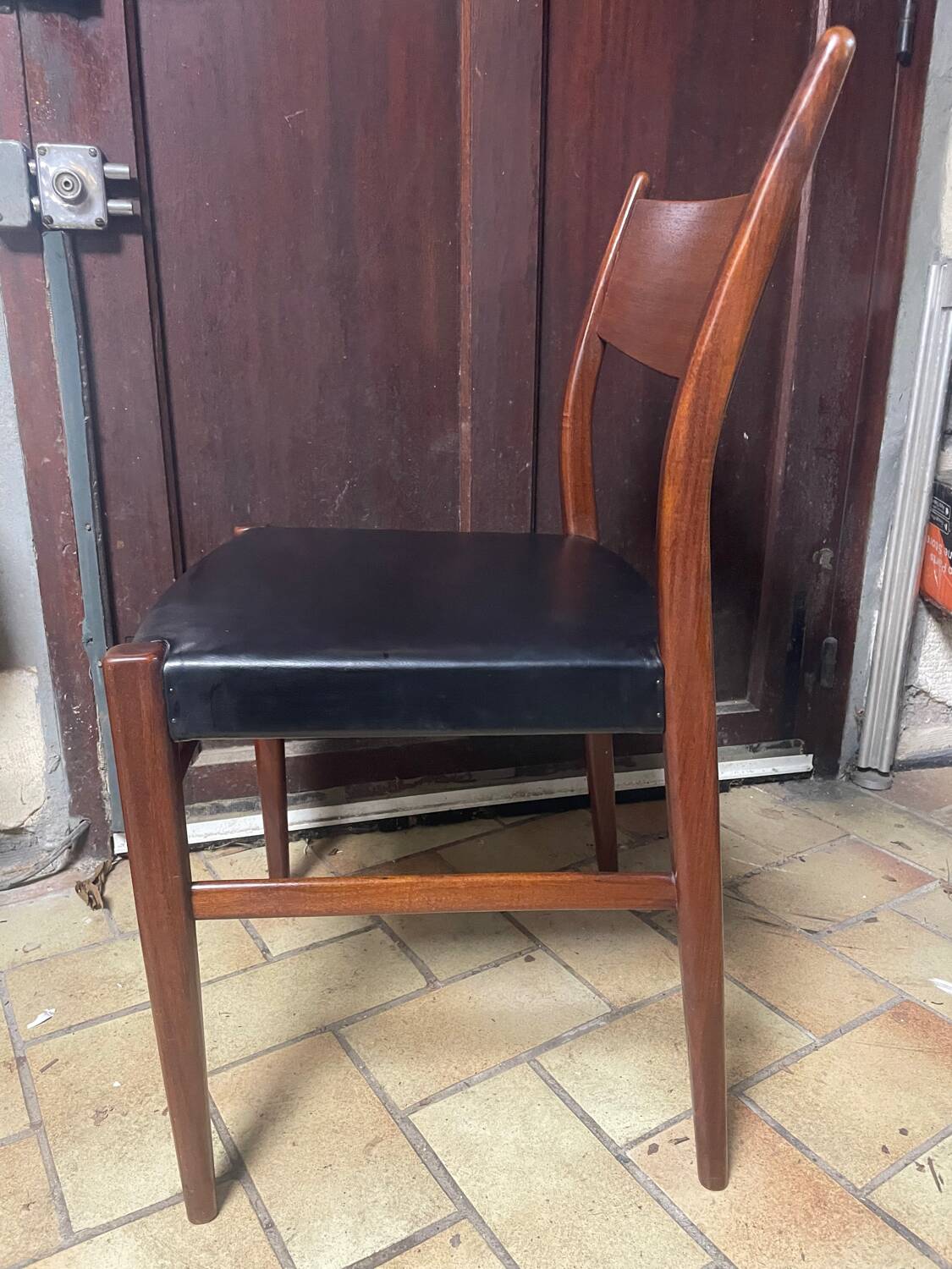 Chaise en teck model SA 10 designer Cees Braakman