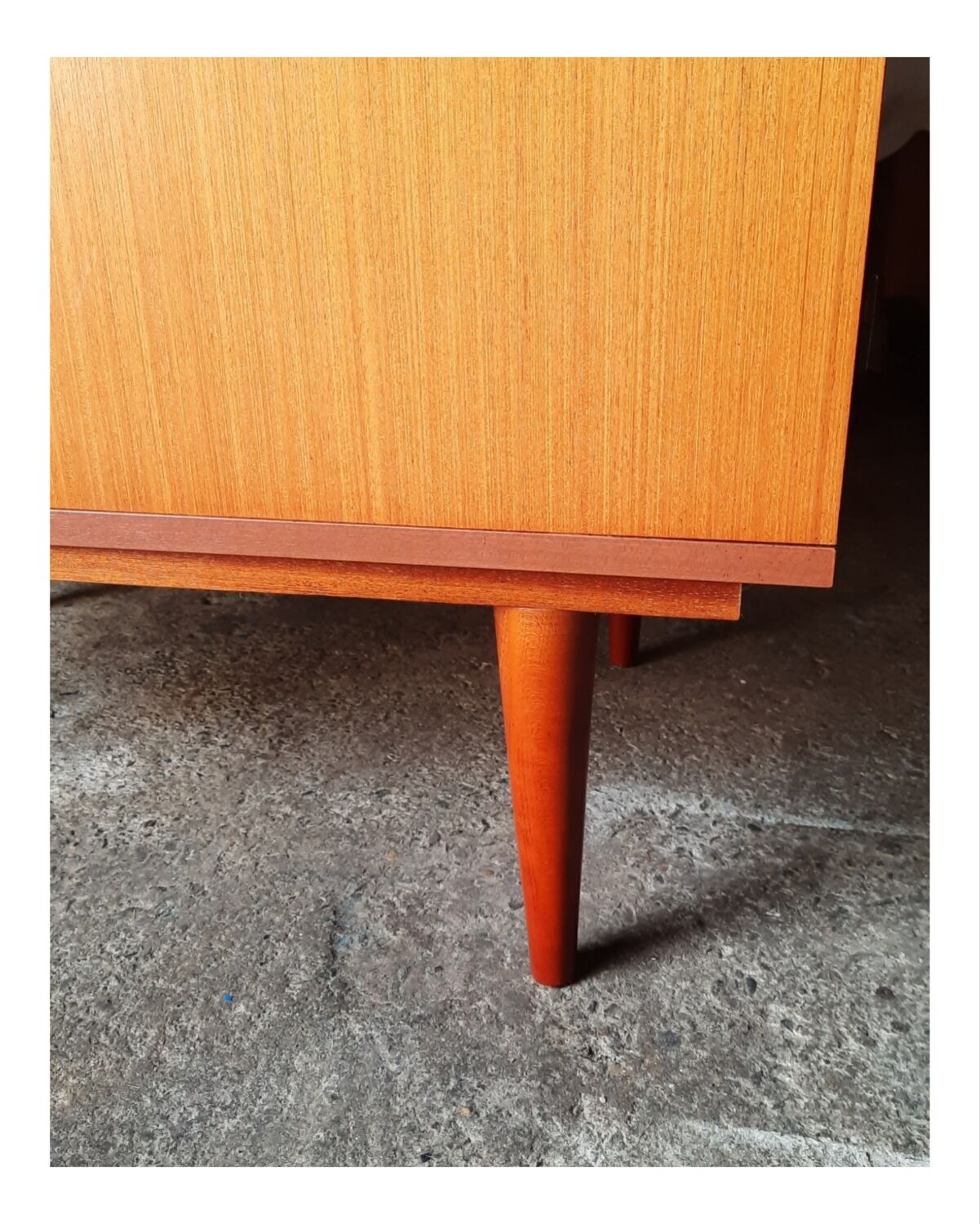 Wardrobe - wardrobe 2 doors mid-century