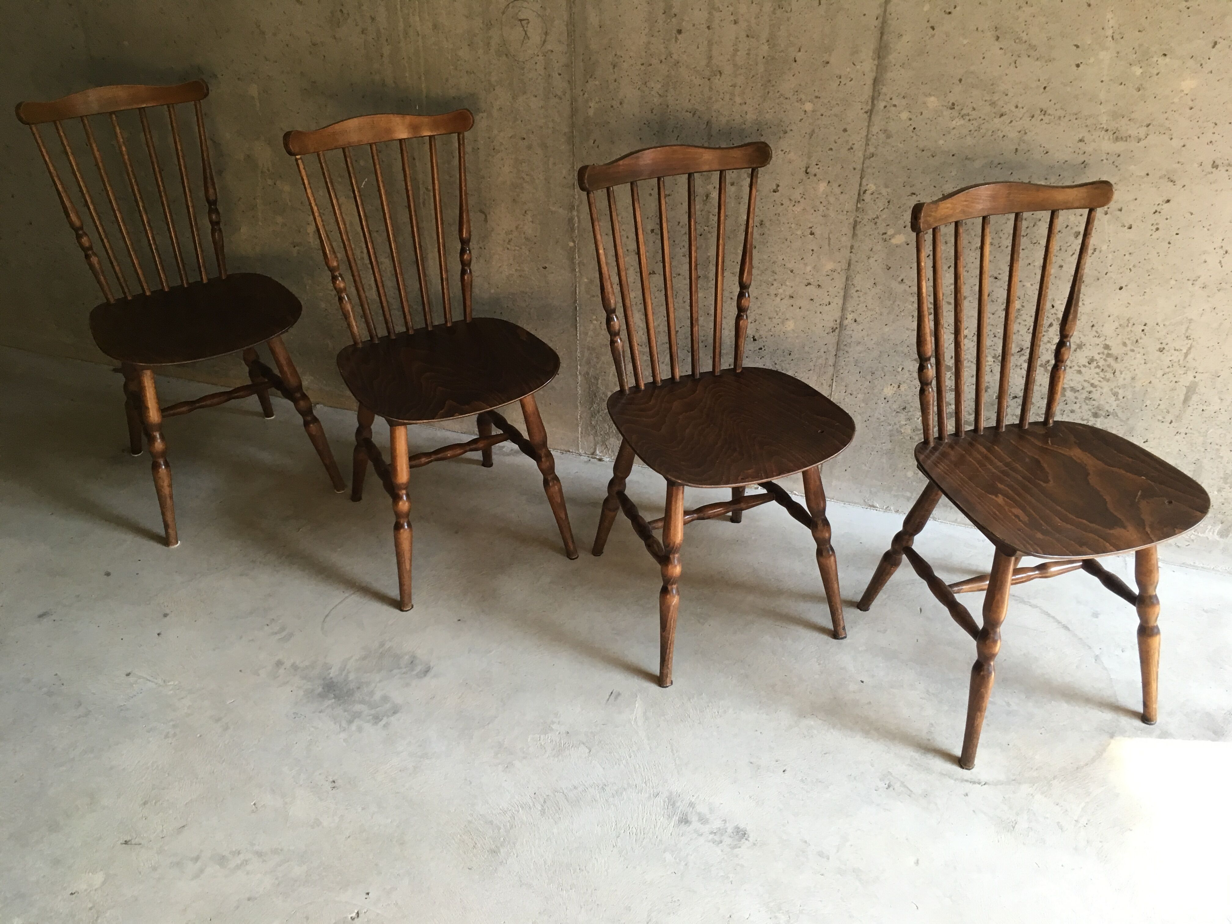 Baumann chairs