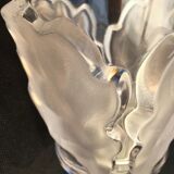 Lalique collection small vase crystal pattern art nouveau chene leaves