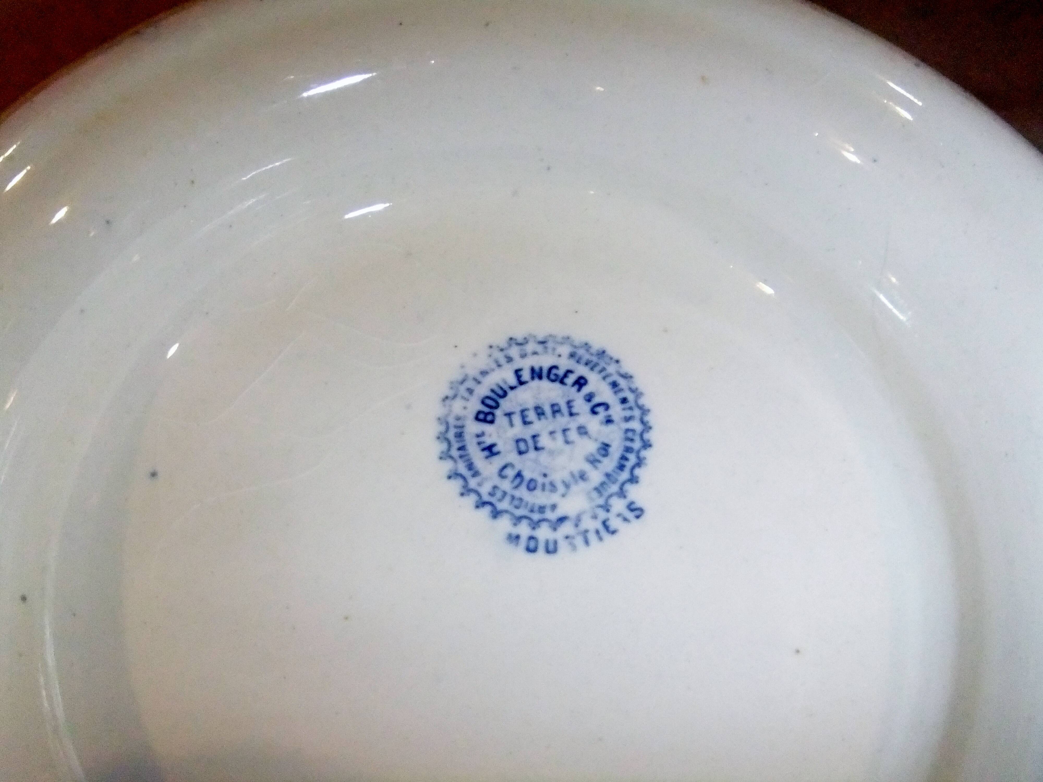 Old salad bowl Boulenger Choisy Le Roi earthenware art Moustiers