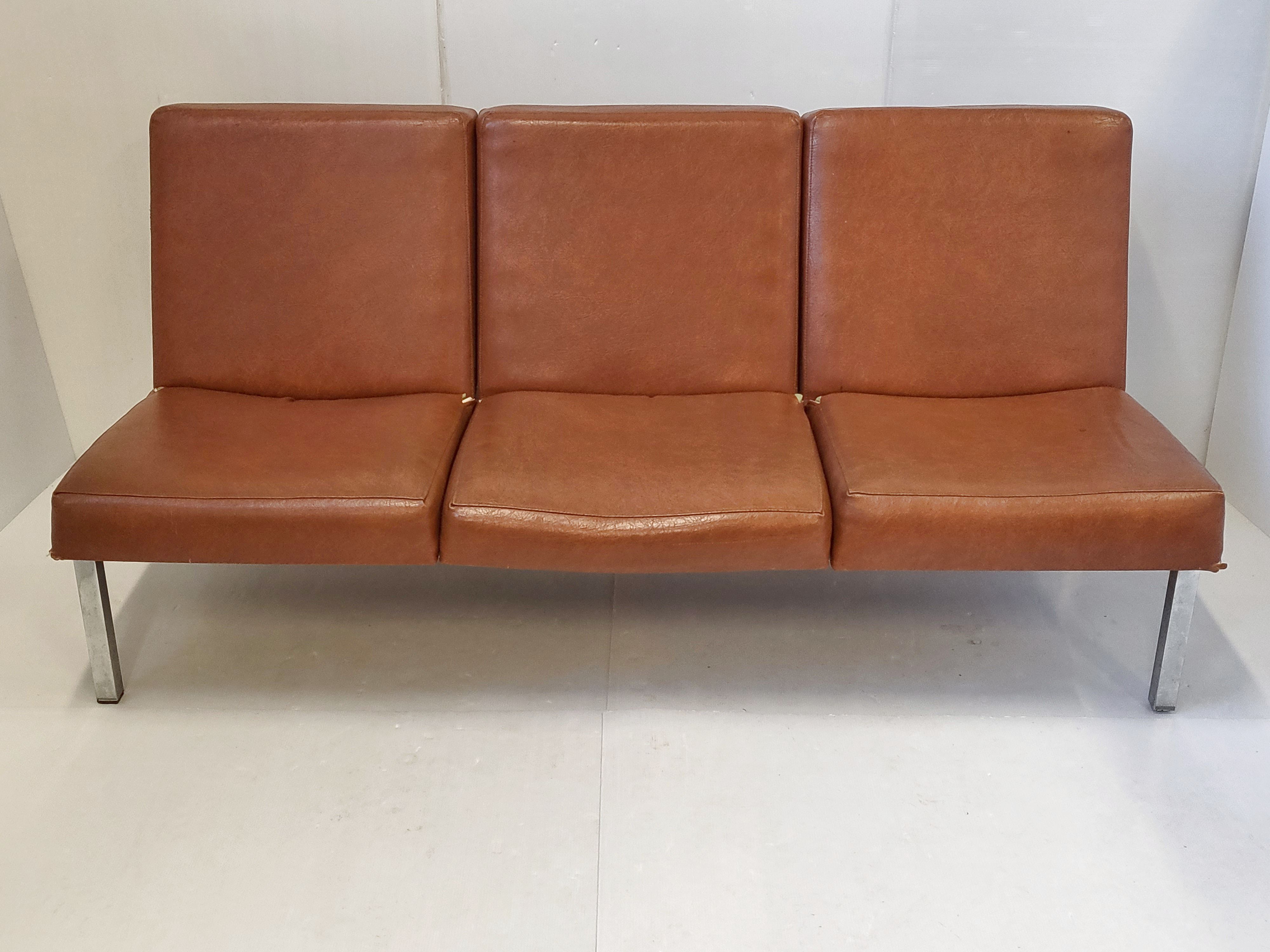 Vintage 3-seater sofa 1960