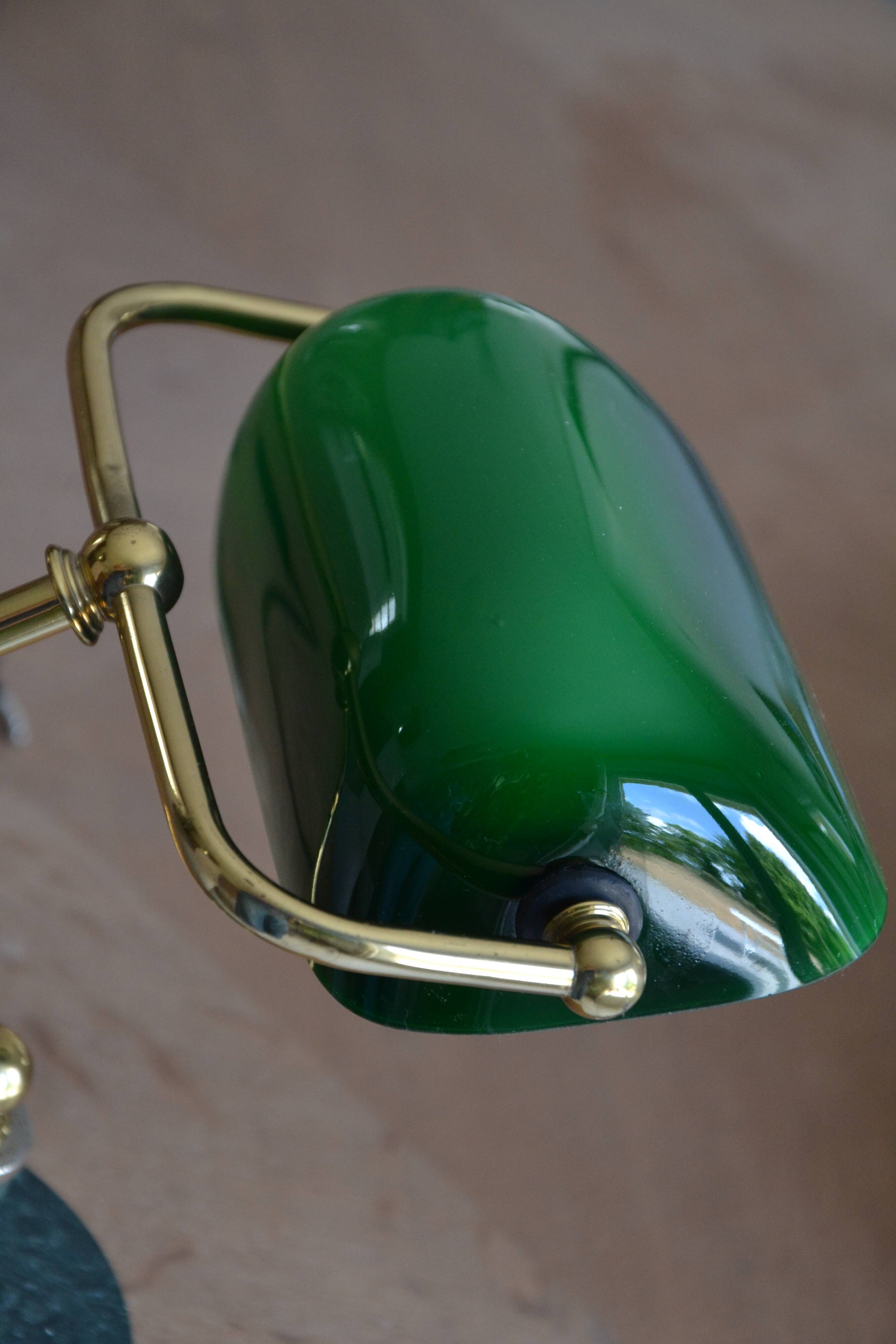 Lampe de banquier socle en marbre vert