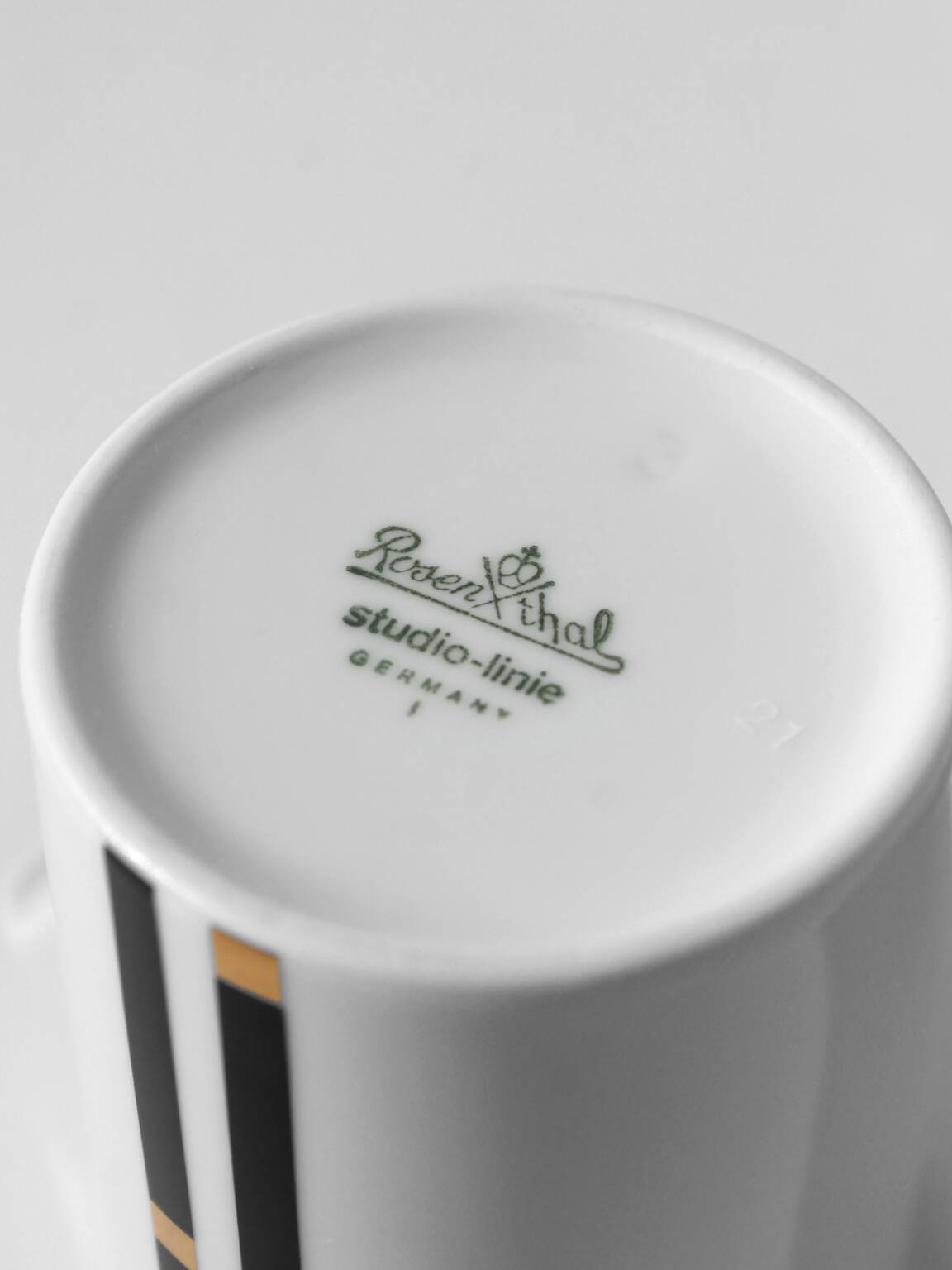 Mario Bellini "Cupola" Porcelain Creamer, For Rosenthal, 1980s