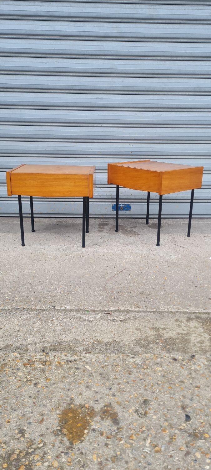 Paire de chevet scandinave par André Simard