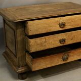Louis XIV chest of drawers in walnut