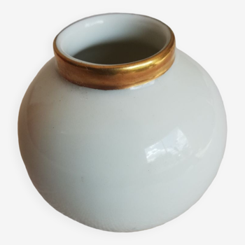 Very small round vase in off-white color with golden edging ESCHENBACH