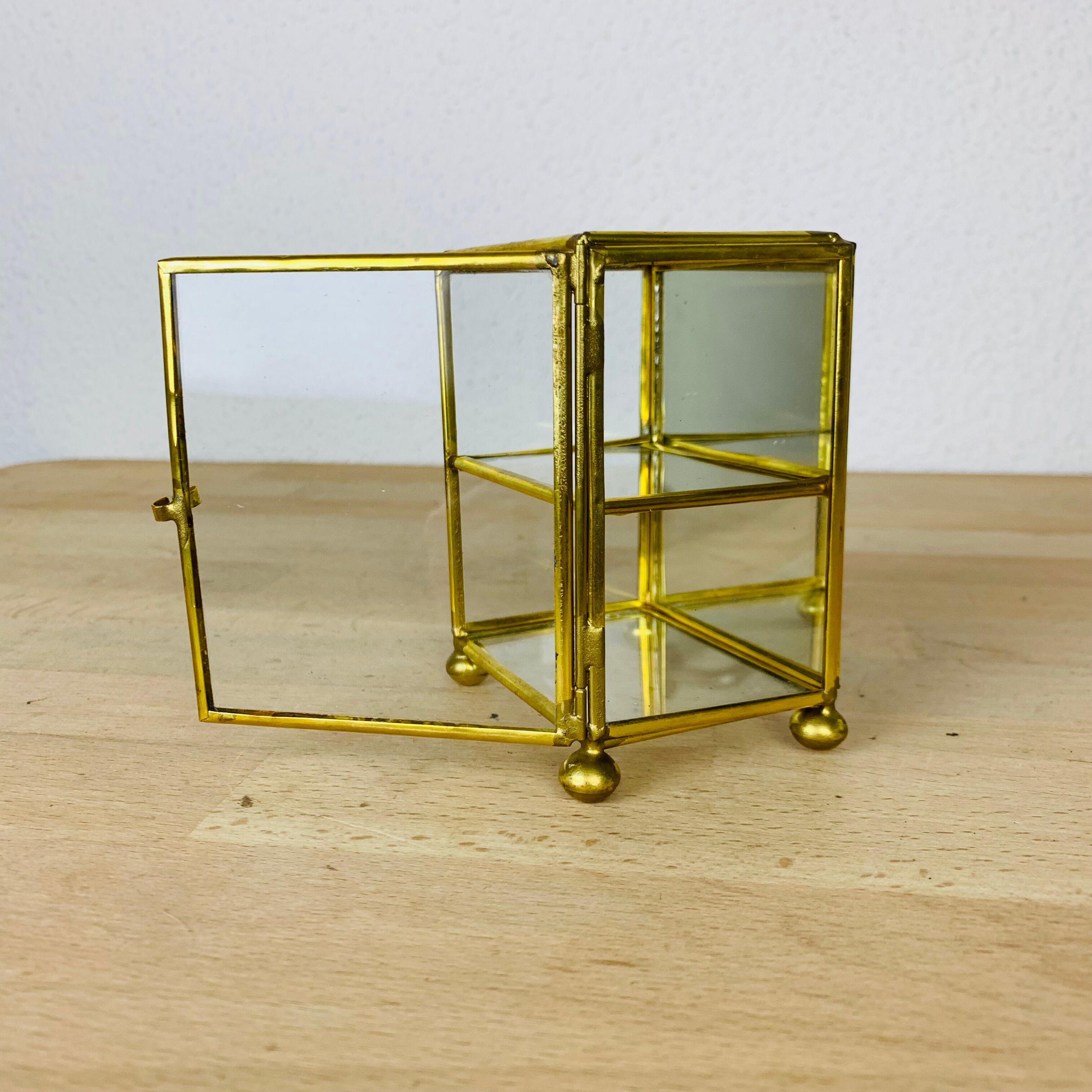Miniature display case brass and glass, shelf