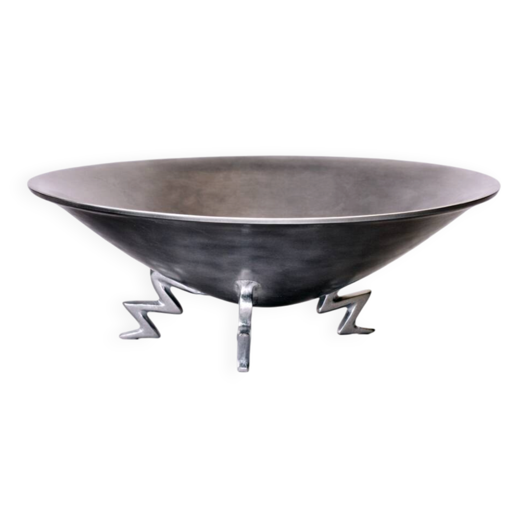 Vintage aluminium coupe/plate – zigzag base in Memphis style from the 80s.