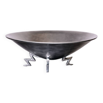 Vintage aluminium coupe/plate – zigzag base in Memphis style from the 80s.