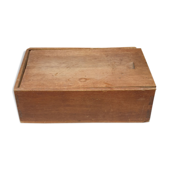 Vintage craft case