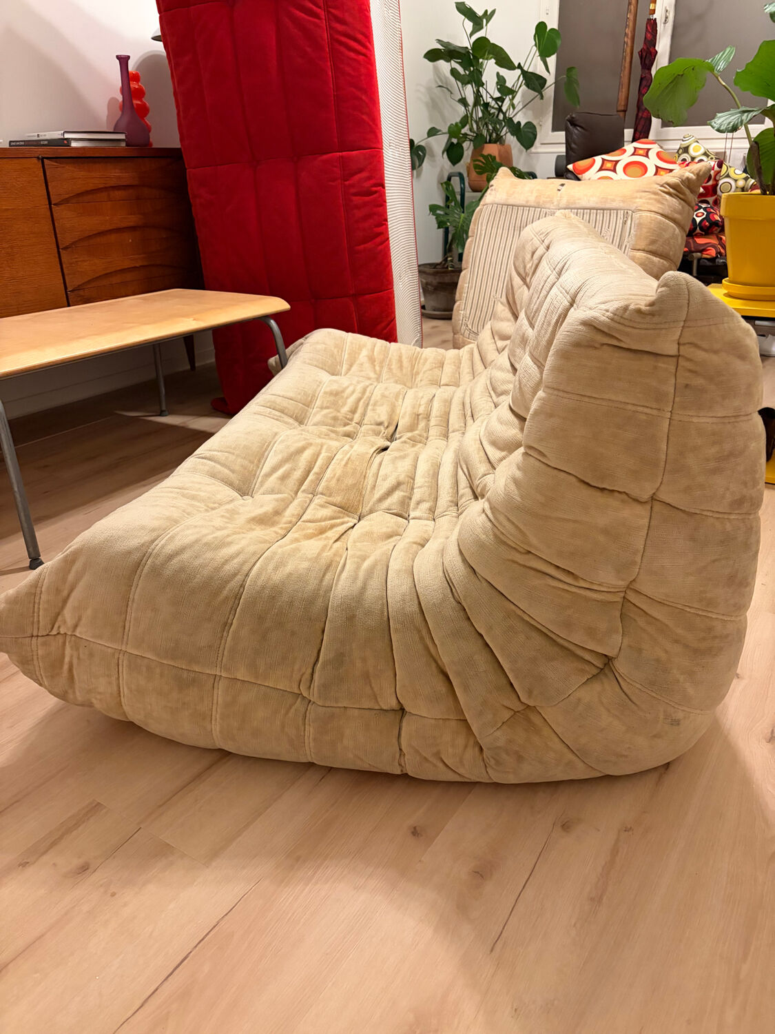 Togo vintage rose line 3-seater made in France beige velvet