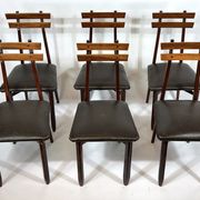 Ensemble de six chaises en bois italien du milieu du siècle