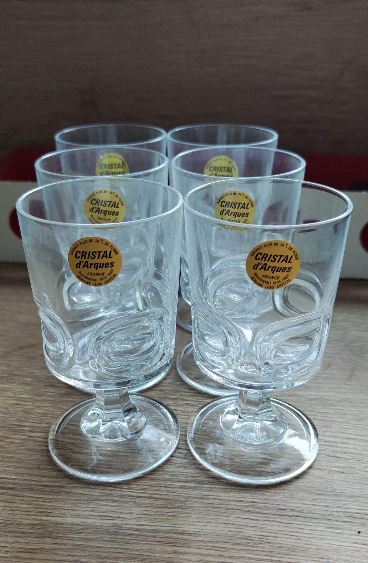 6 petits verres en cristal trempé d'environ 10 cl