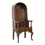 Chaise d'agnelage anglaise ancienne à capuchon du XVIIIe siècle, de forme particulière.