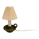 Petite lampe de table en céramique avec une belle glaçure verte. De la céramique danoise Bartholdy.