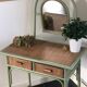 Coiffeuse en rotin avec miroir