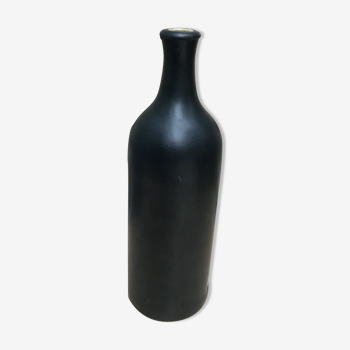 M.K. sandstone bottle.M.