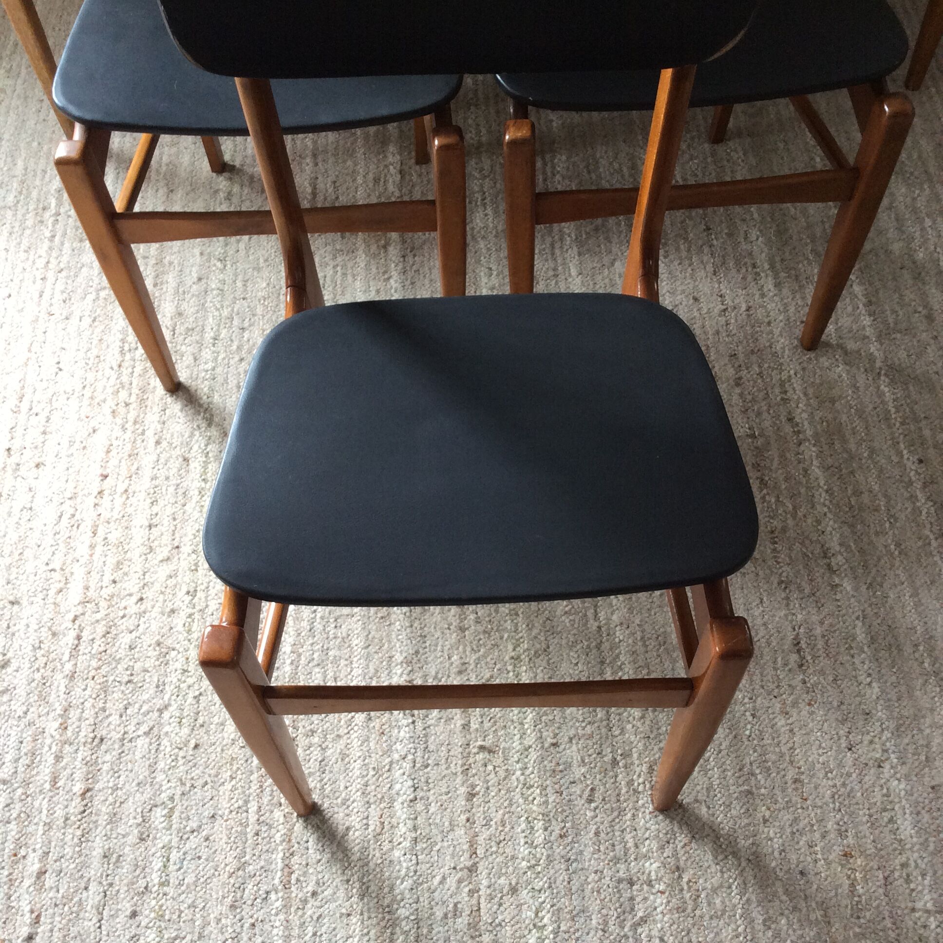 Series of 6 Scandinavian chairs from the 50/60