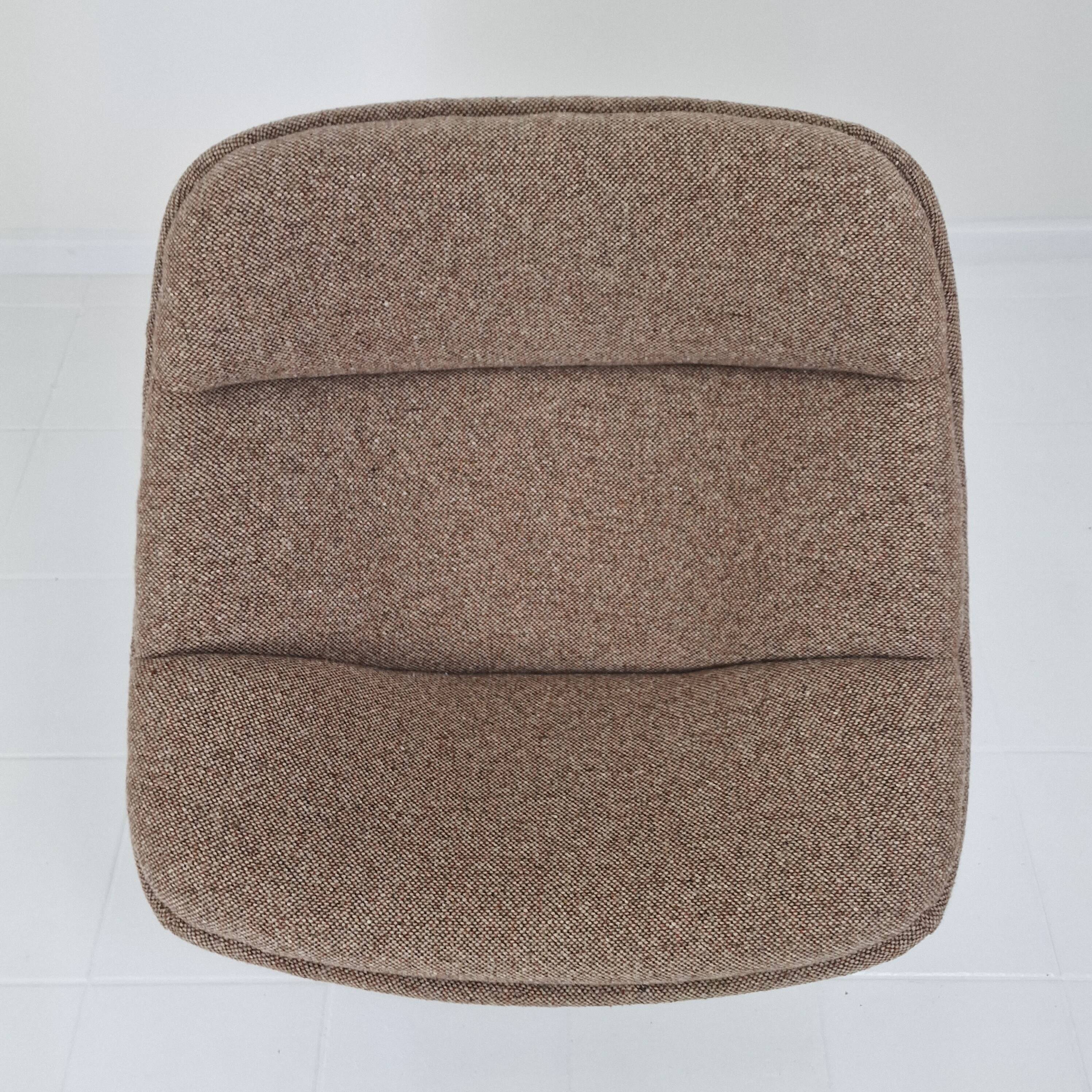 Set of 2 F557 Lounge Chairs by Pierre Paulin for Artifort, 1960s