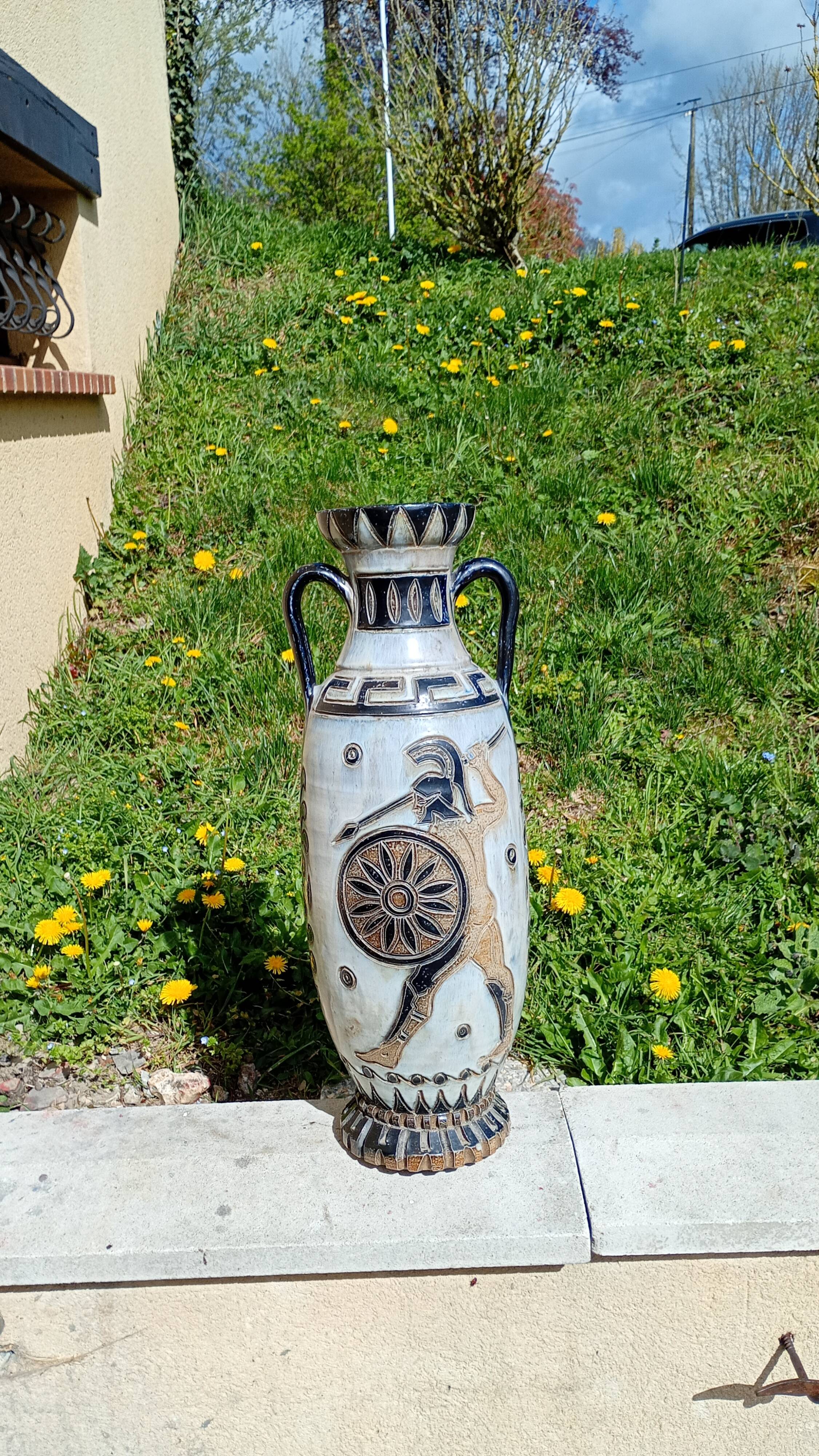 Large amphora vase guerin warriors 70 cm