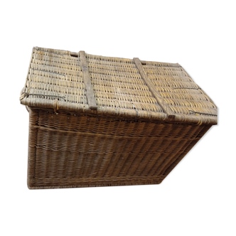 Toy or linen chest