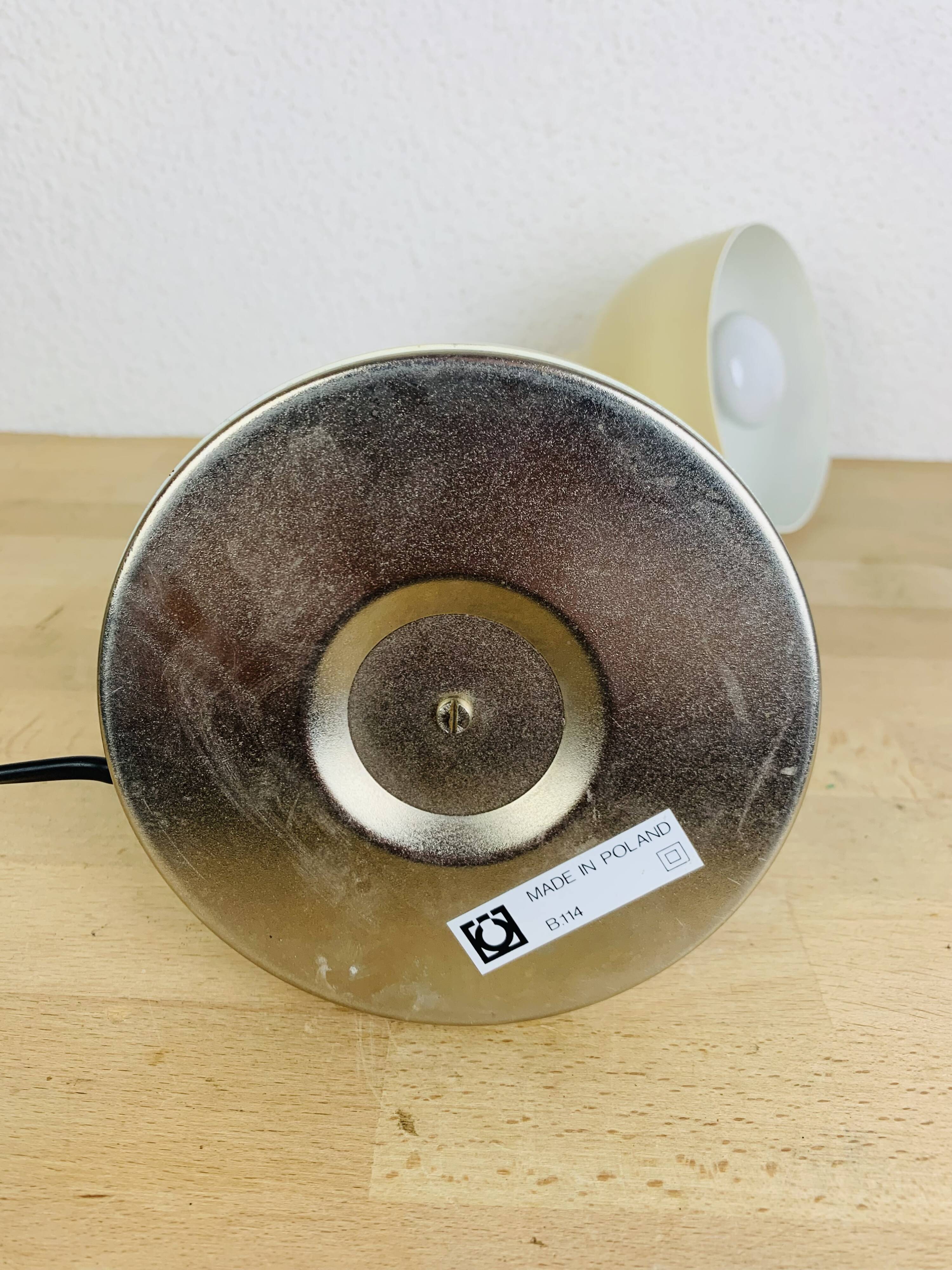 60s beige metal desk lamp