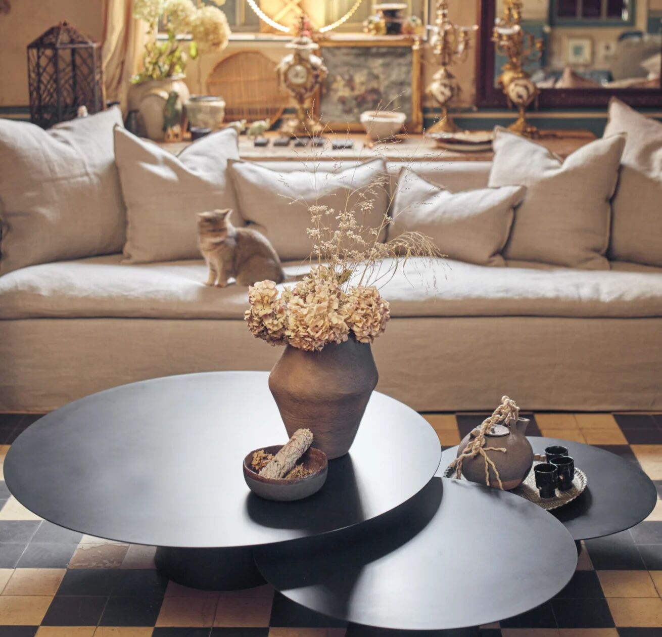 Coffee Table Beside 64 – Black Thermo-lacquered Metal - Holiday Home