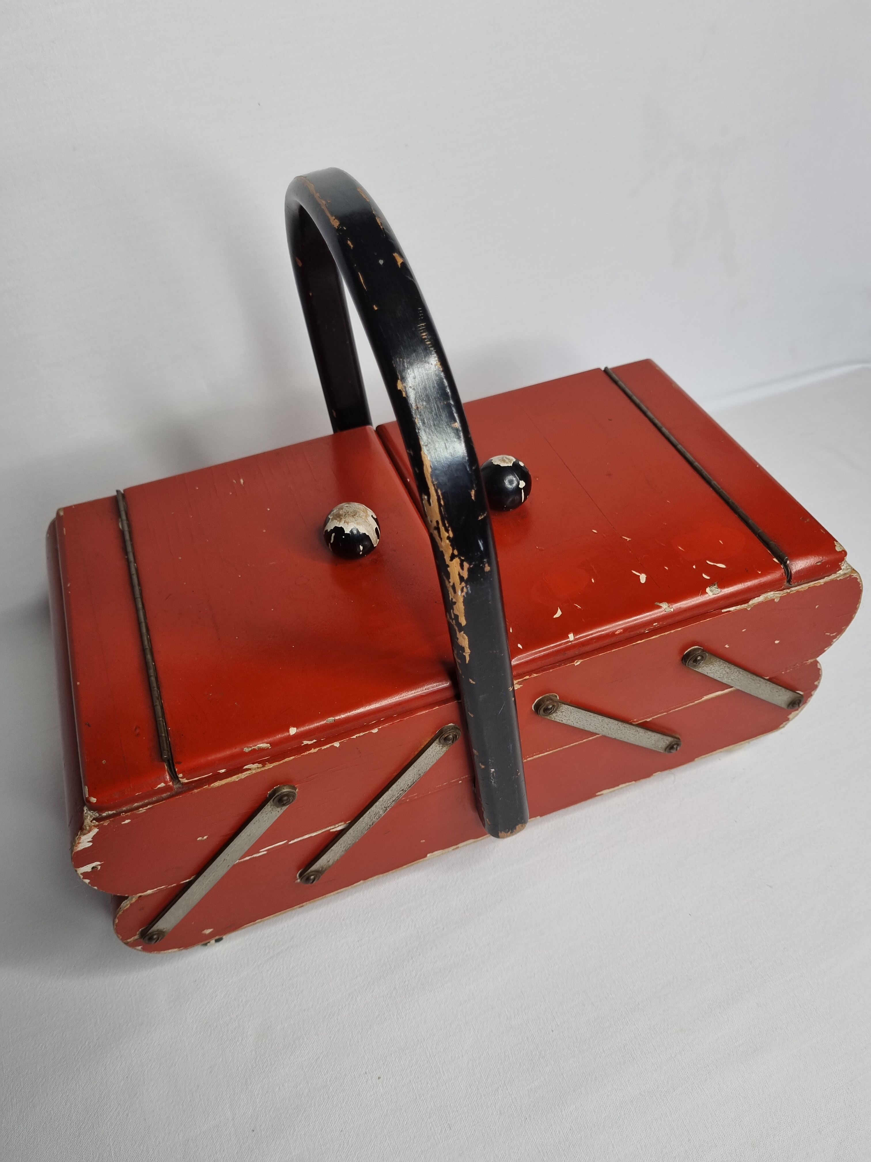 Sewing worker of the 50s