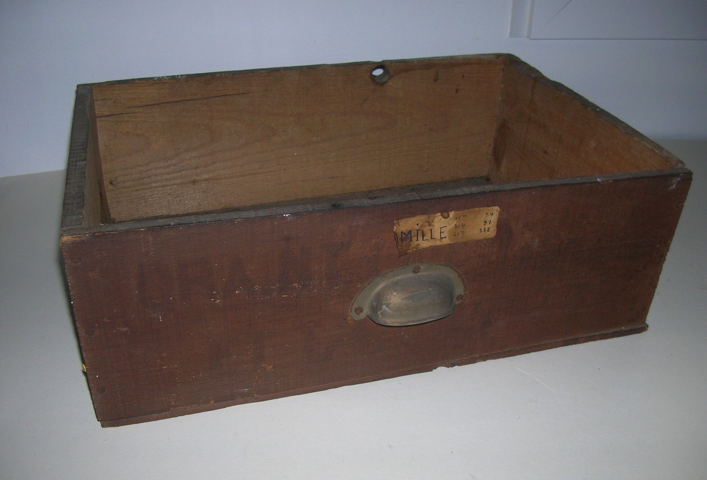 Old wooden Nesle case