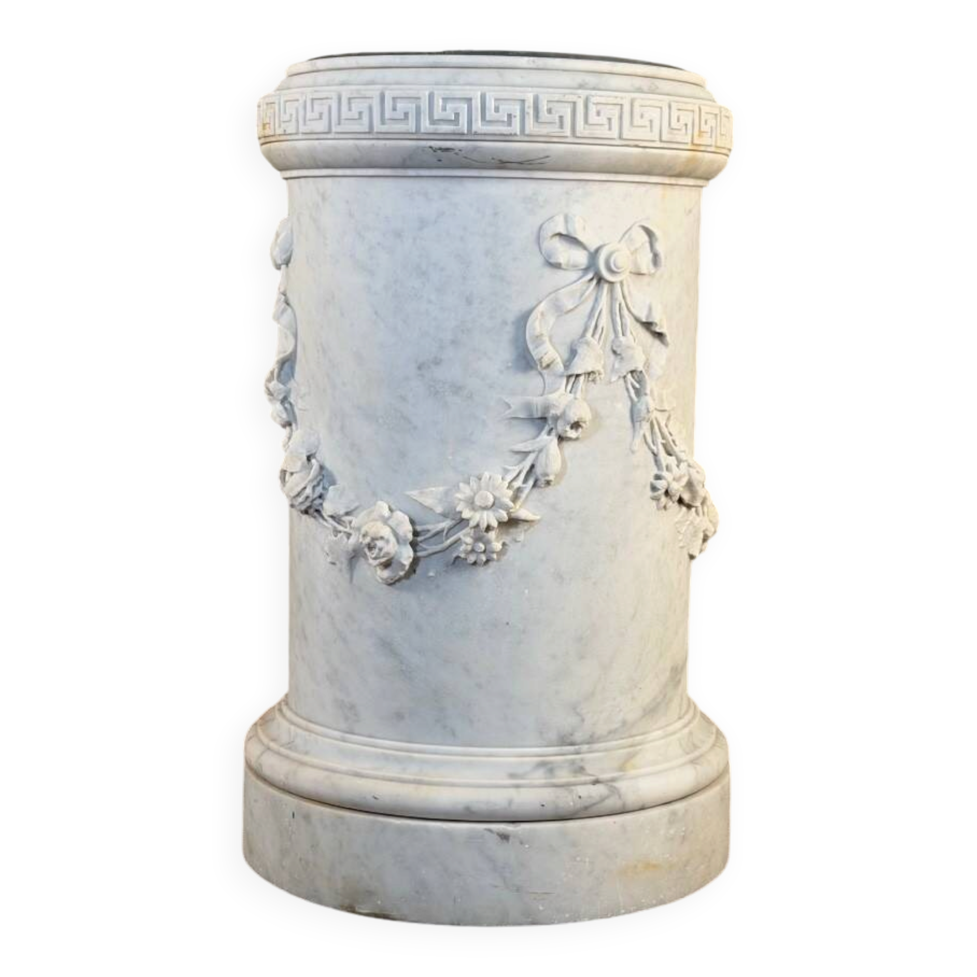 Carrara marble jardinière in Louis XVI style, circa 1880.