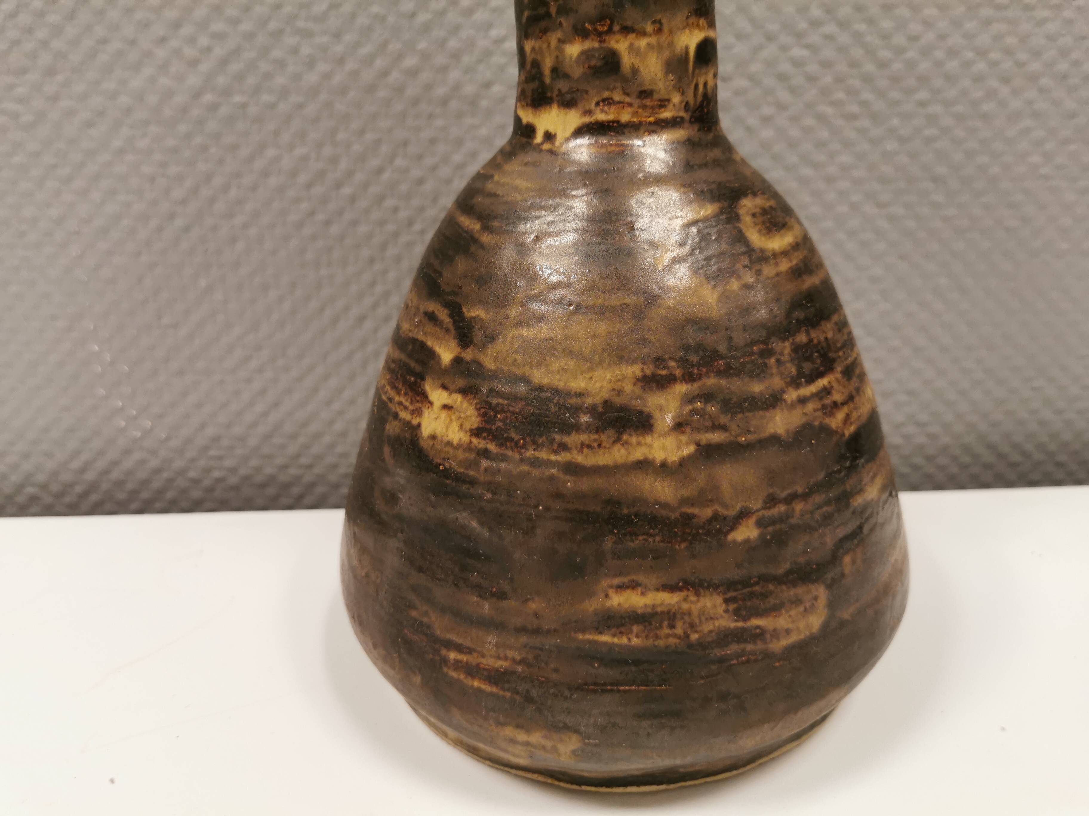Table lamp in ceramic, Danish and from the 1960s-1970s.