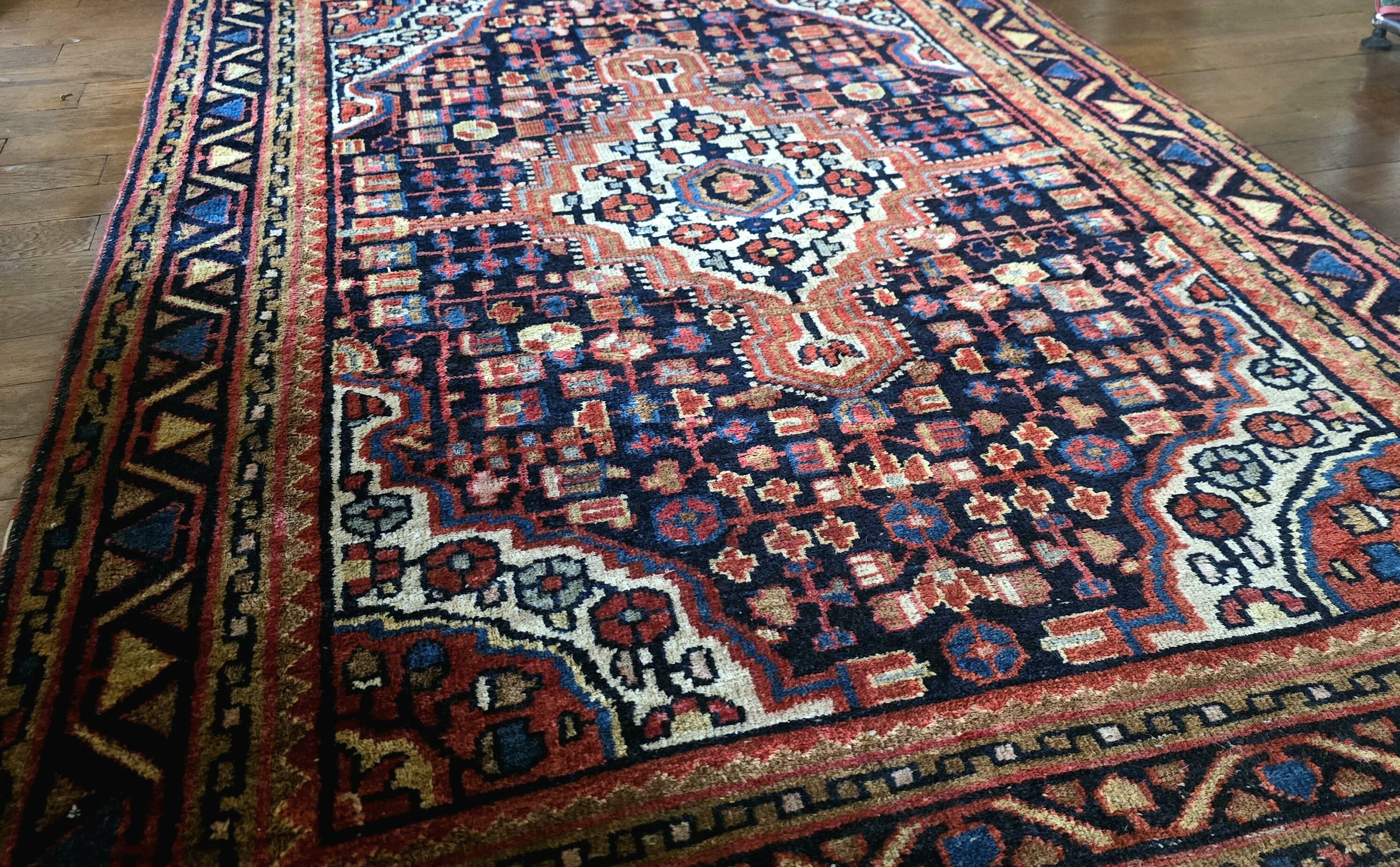 Handmade Persian wool rug – Heriz / Bakhtiari – 163 x 108 cm