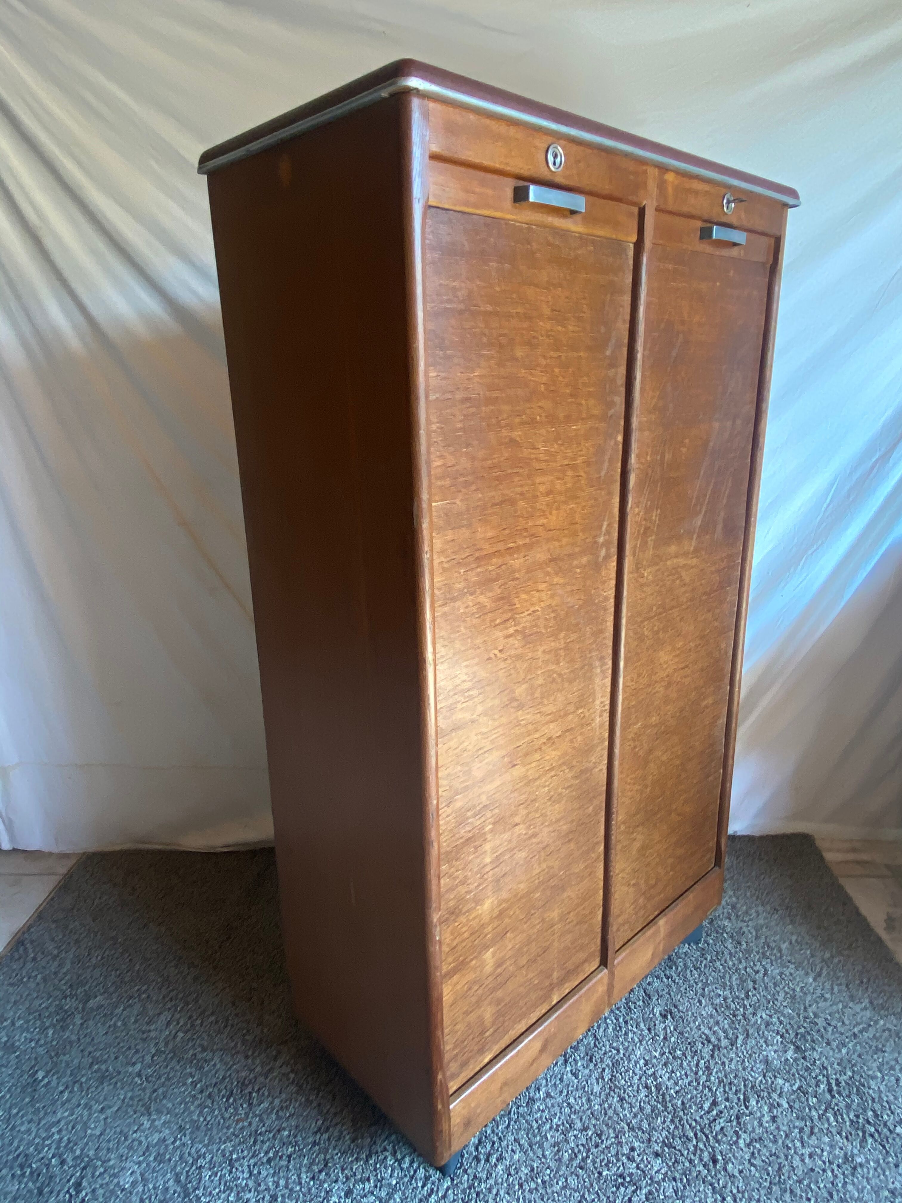 Vintage curtain binder 1950