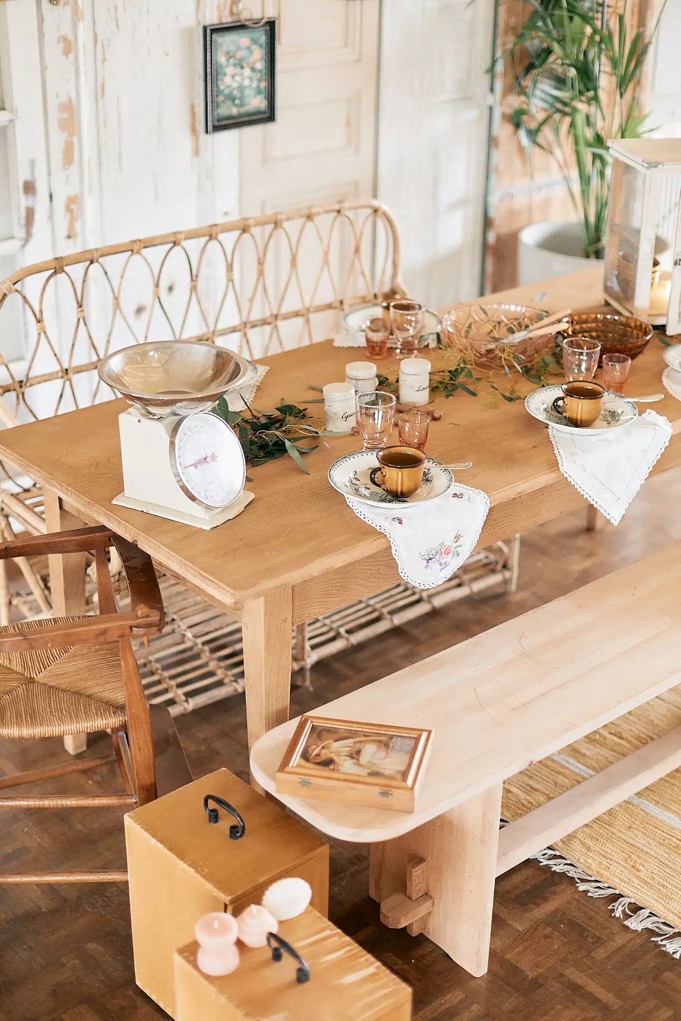 Wooden table "Rose"