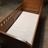 Lit de menuisier pour enfant