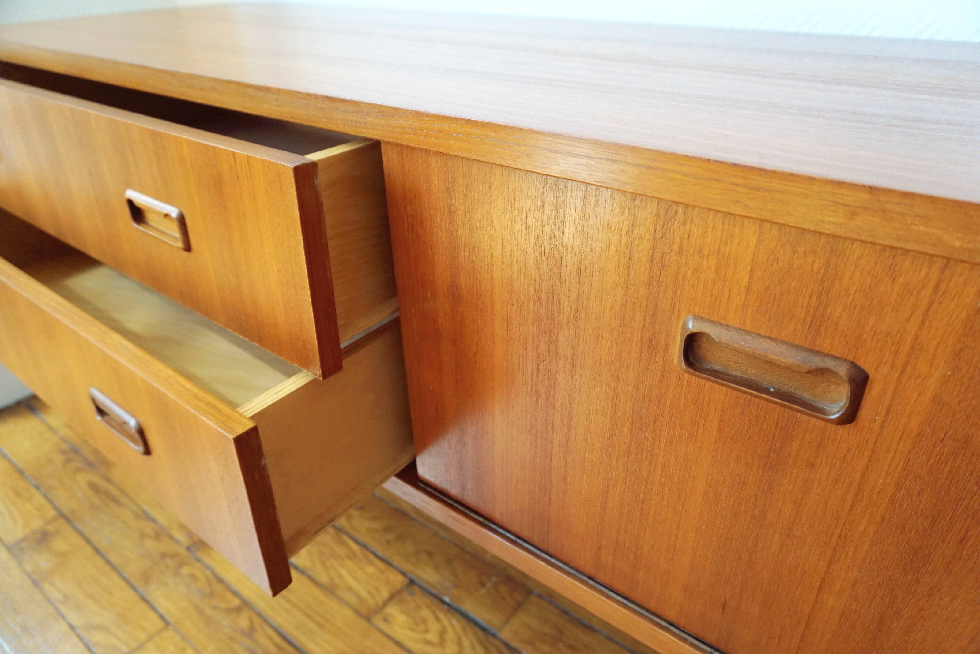 Scandinavian side board