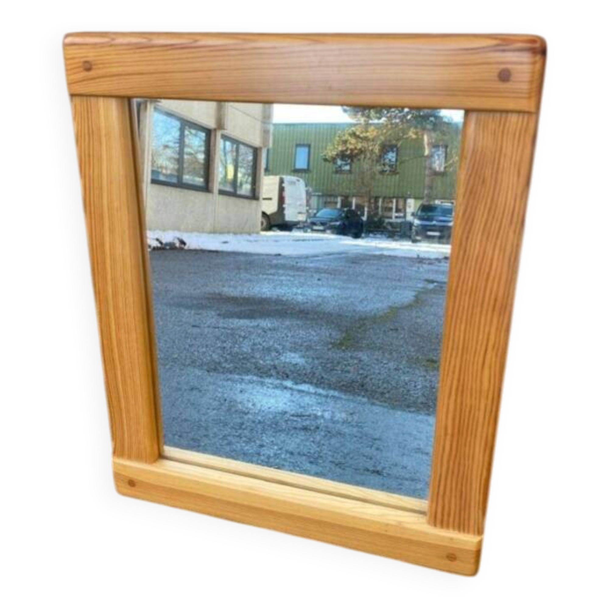 Scandinavian rectangular rounded mirror in pine 40x50cm