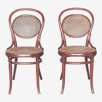 Lot de 2 chaises bistrot cannées N°11 de Thonet vers 1990