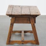 Table basse/d'appoint espagnole antique en bois fruitier