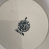 Iron pedestal dish
