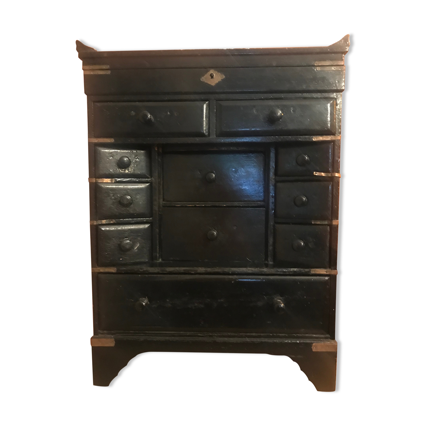 Jewelry box