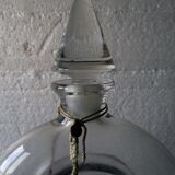 Old bottle model guerlain tire